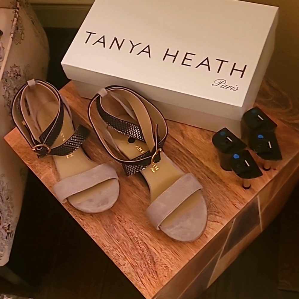 Tanya Heath Dominy Ophidia Strappy Sandal Beige US size 8.75 , EU 39.5